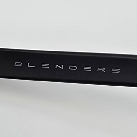 Blenders Canyon Celtic Light Blackout Frame Polarized Green Mirror Sunglasses - Picture 9 of 15